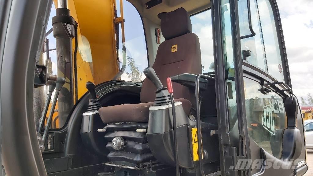 JCB JS 130 LC Paletli ekskavatörler