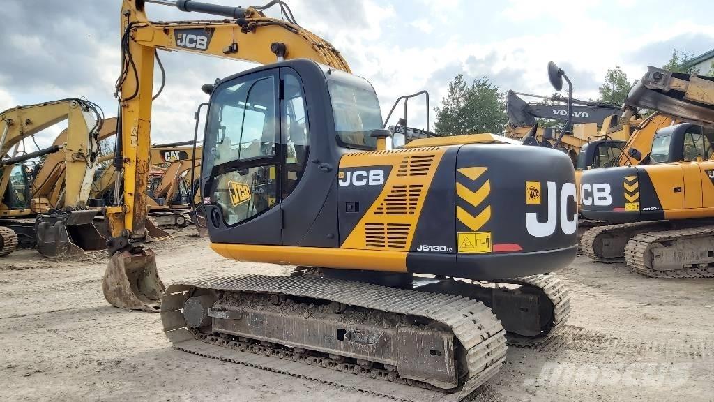 JCB JS 130 LC Paletli ekskavatörler