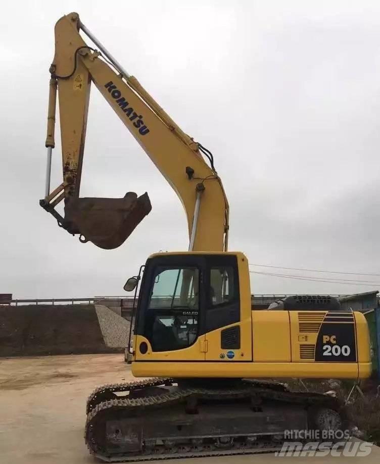 Komatsu pc200-8 Paletli ekskavatörler