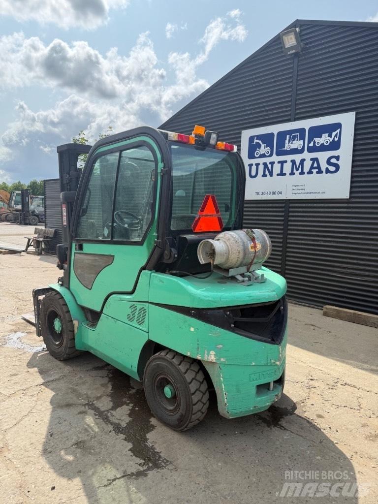 Mitsubishi FG 30 LPG'li forkliftler