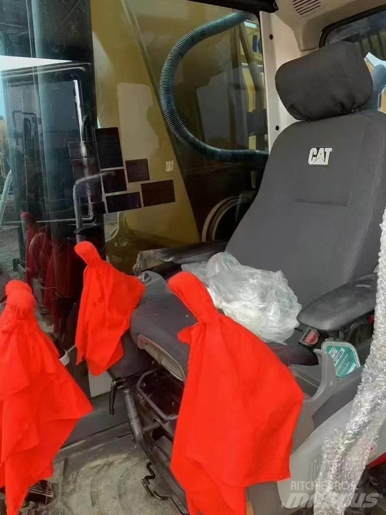 CAT 349D2 Paletli ekskavatörler