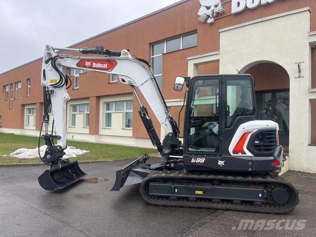 Bobcat E88 Paletli ekskavatörler