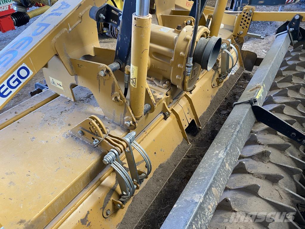 Alpego KH 300 R Üniversal ekim makinasi