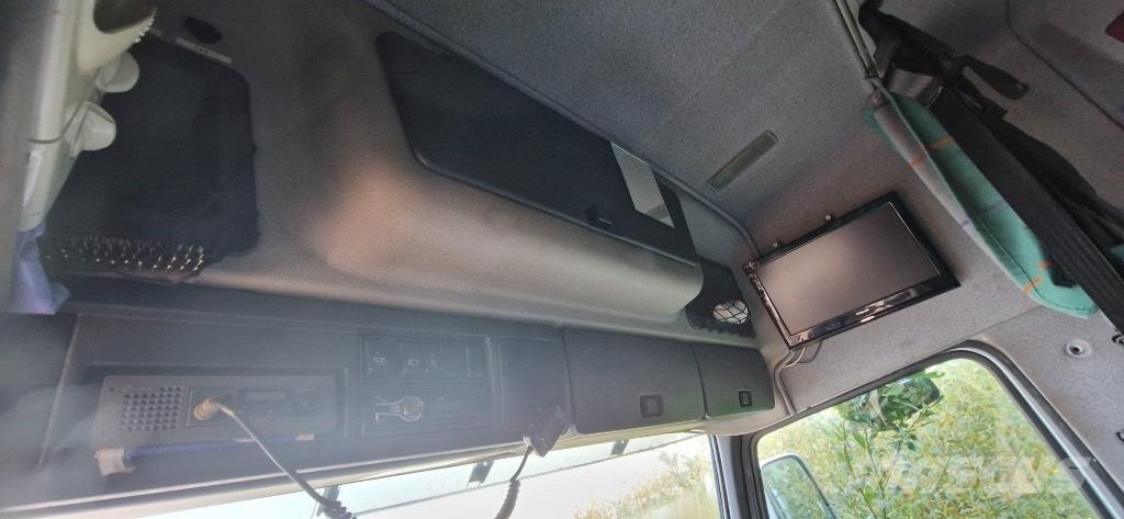 Volvo FH 12 460 Kapali kasa kamyonlar