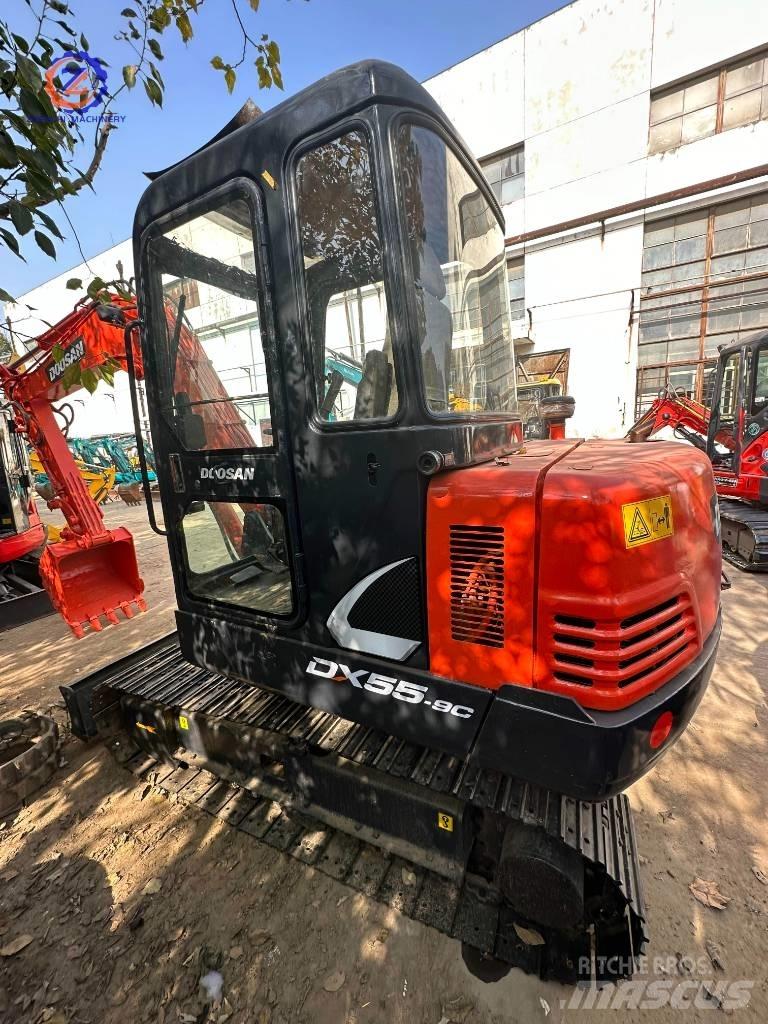 Doosan 55 Mini ekskavatörler, 7 tona dek