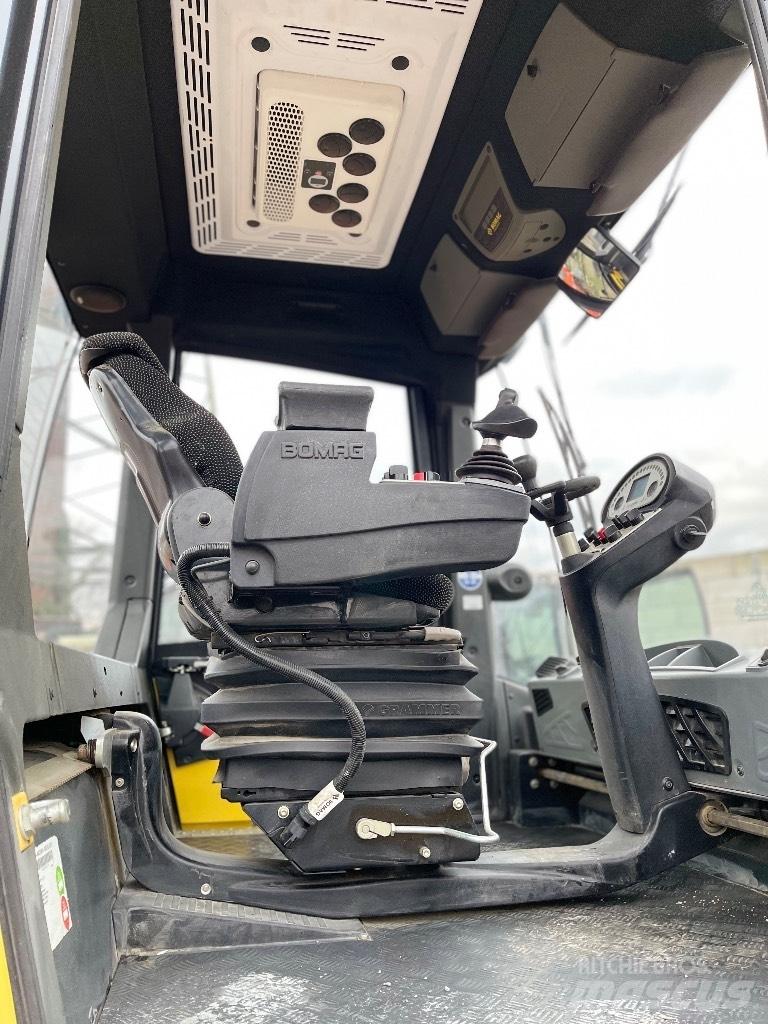 Bomag 161AD-5 Çift tamburlu silindirler