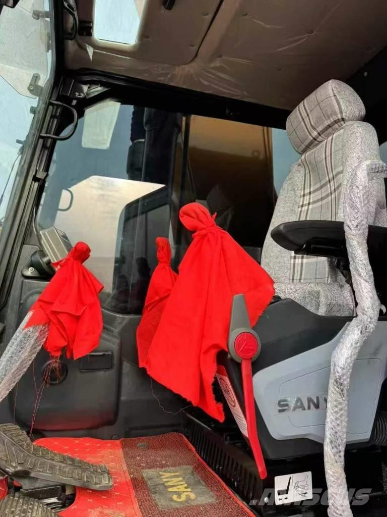 Sany SY 235 H Paletli ekskavatörler