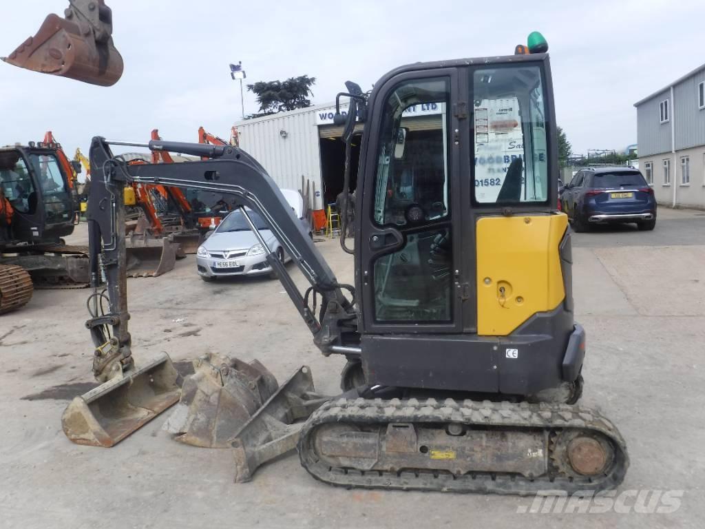 Volvo ECR 25 D Mini ekskavatörler, 7 tona dek