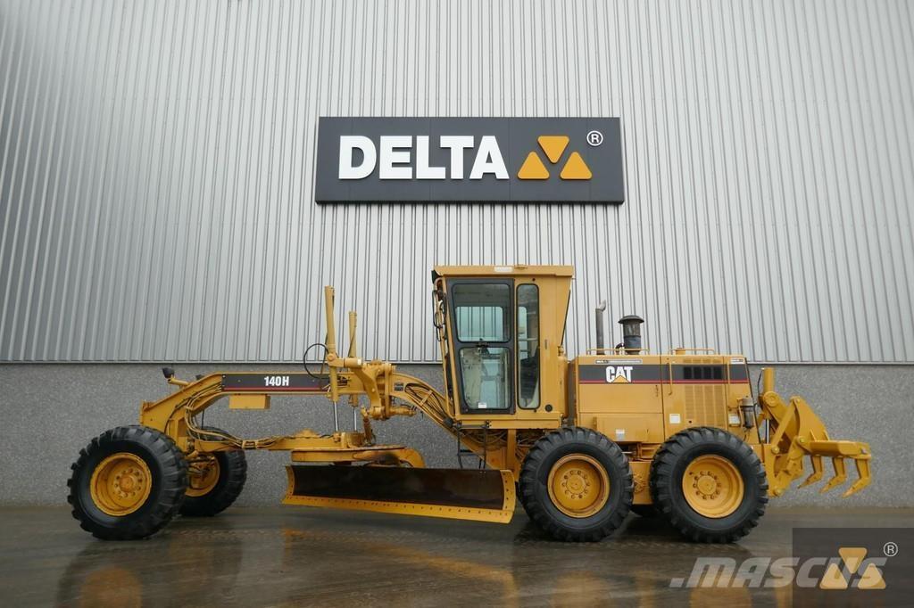 CAT 140H Ex-army Greyderler