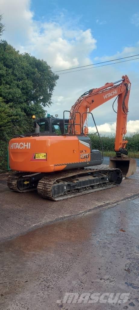 Hitachi ZX130-7 Paletli ekskavatörler