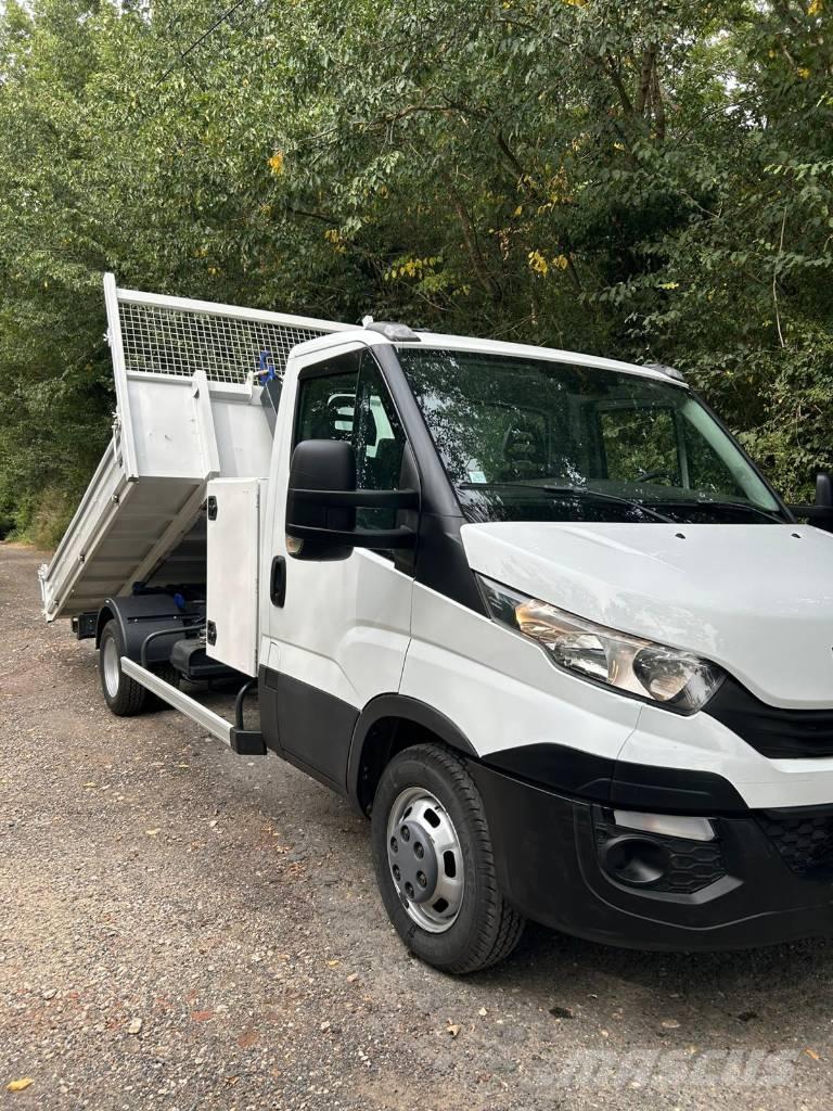 Iveco Daily 35C16 Kapali kasa kamyonetler