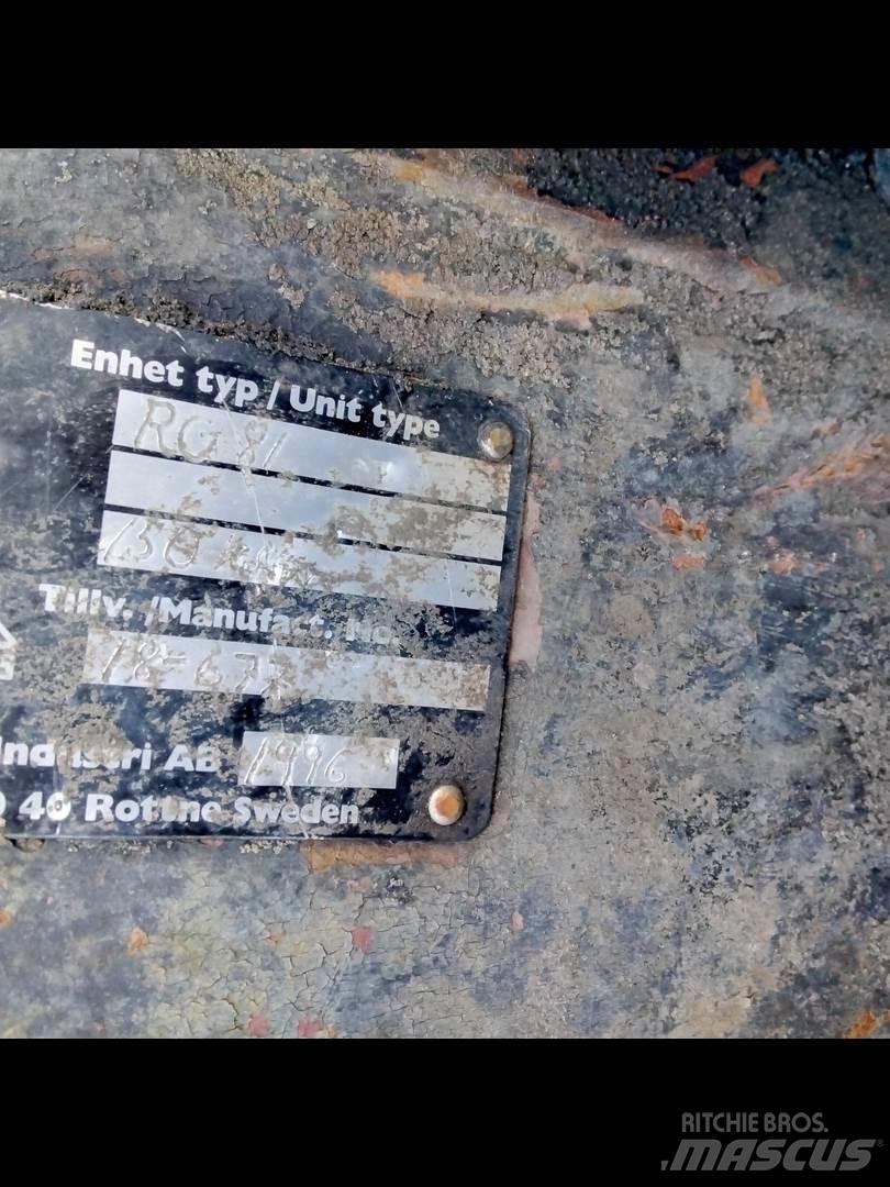 Rottne RG81 Tomruk vinçleri