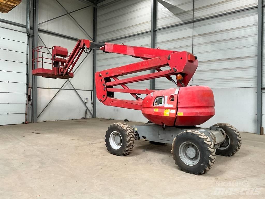 Manitou 160 ATJ Körüklü personel platformları
