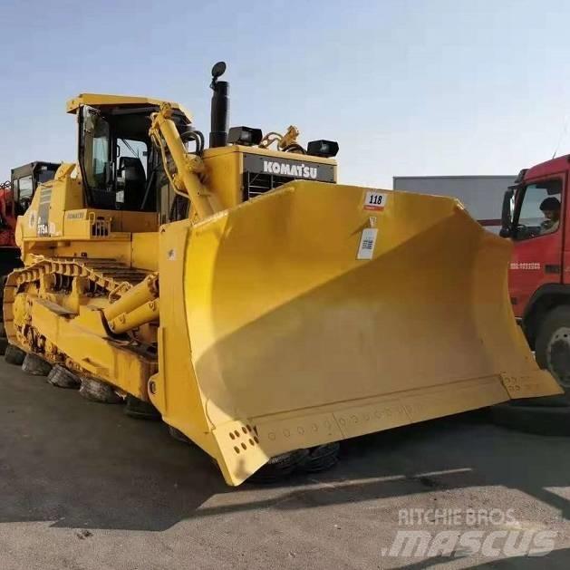 Komatsu d375a Paletli dozerler