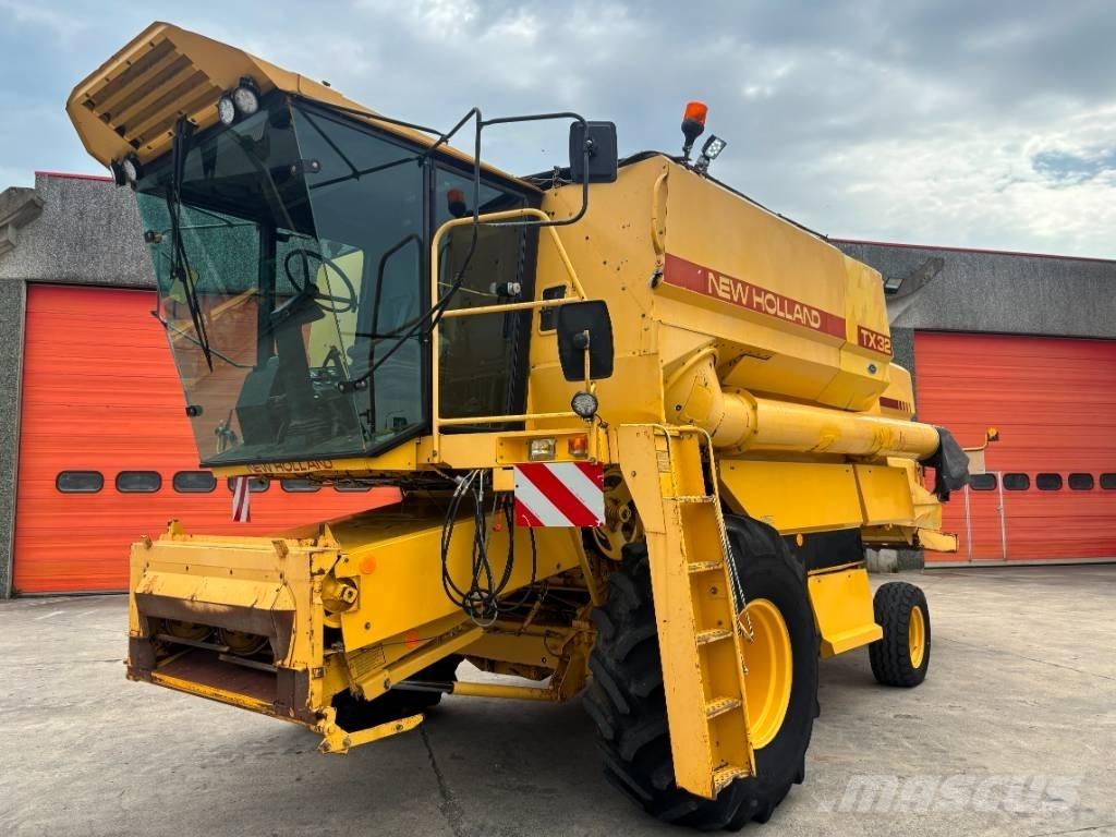 New Holland TX 32 Biçerdöverler