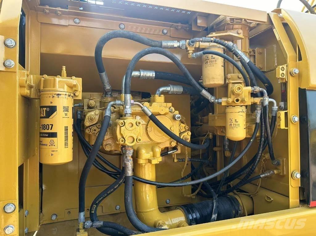 CAT 325CL Paletli ekskavatörler