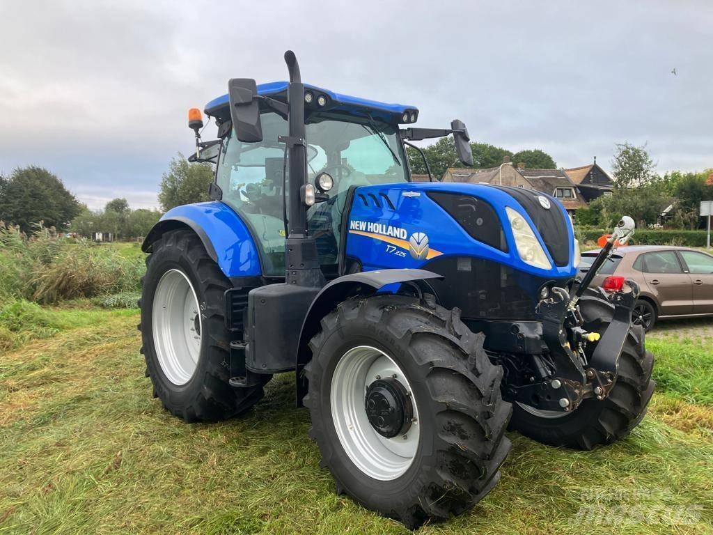 New Holland T7.225 Traktörler