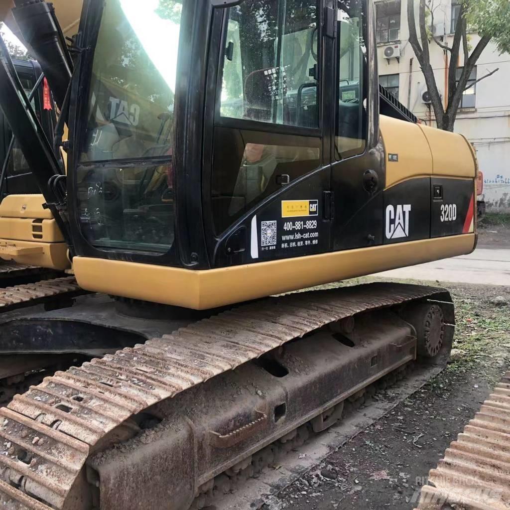 CAT 320 D Paletli ekskavatörler