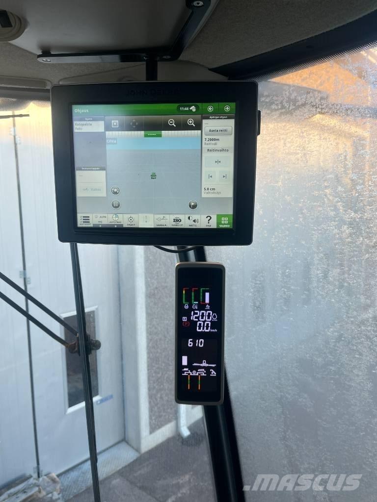 John Deere T660i Biçerdöverler