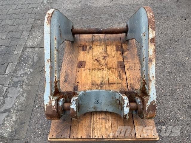 Liebherr BUCKET LINK Kovalar