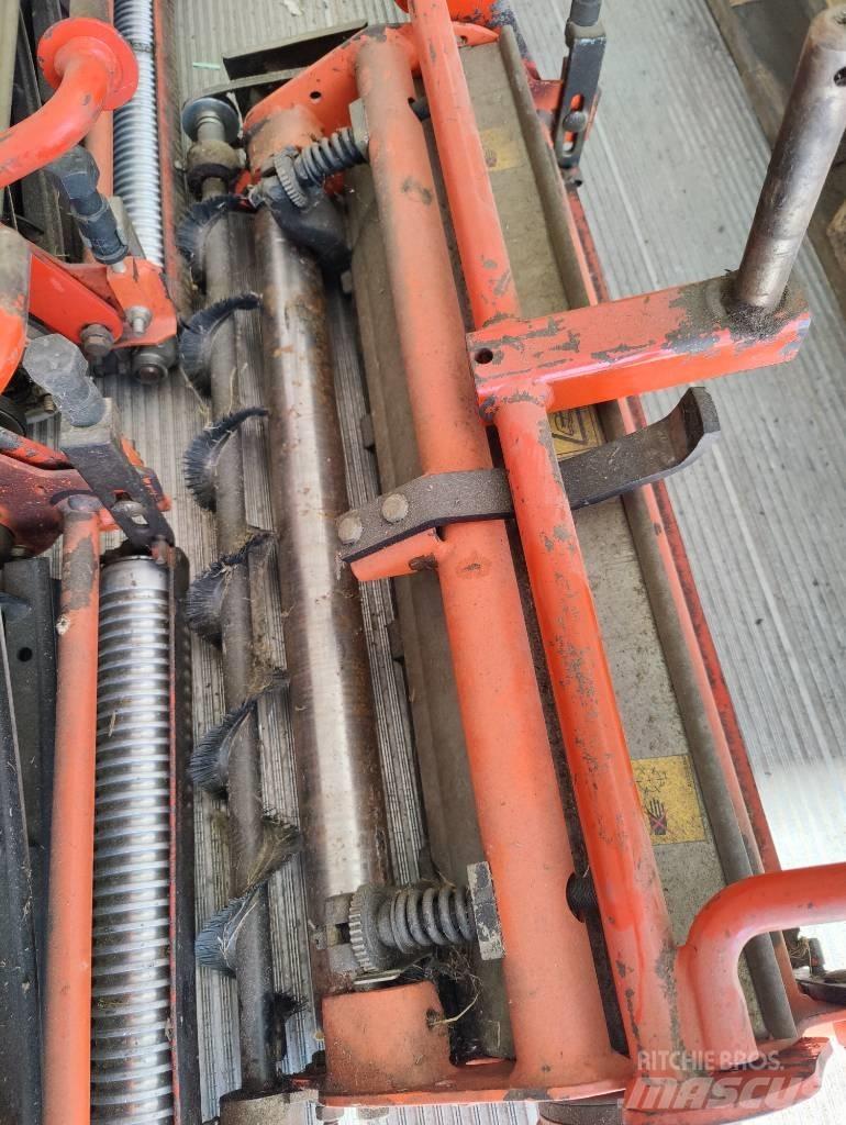 Jacobsen GP400 Çim biçme makineleri