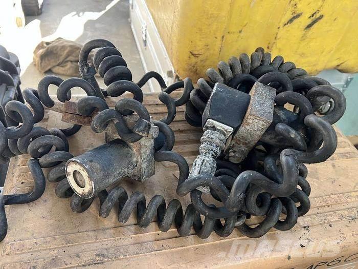 CAT AP 500E Asfalt sericiler