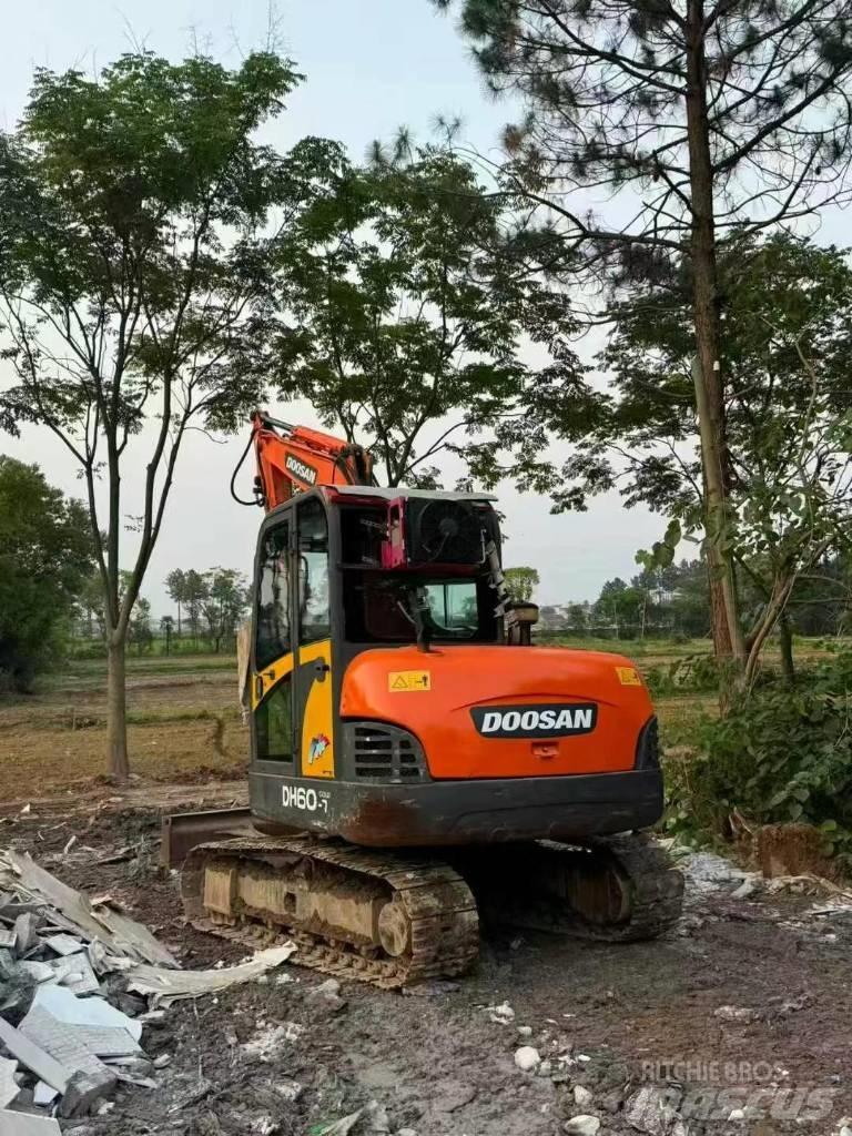Doosan DH 60-7 Mini ekskavatörler, 7 tona dek