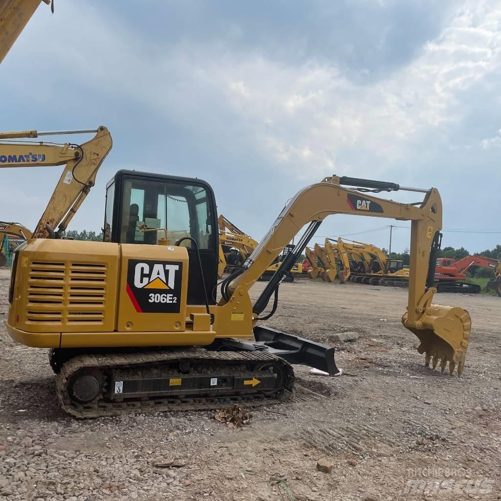 CAT 306E2 Mini ekskavatörler, 7 tona dek