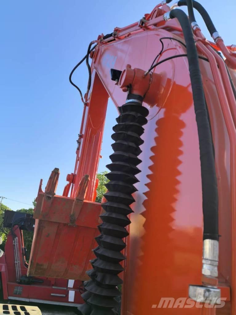 Hitachi ZX 240 HG Paletli ekskavatörler