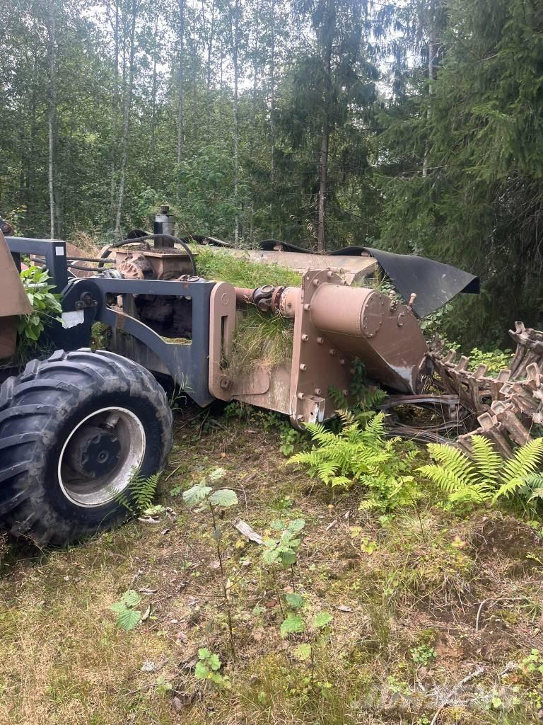 Rottne F9 Minröjare Tomruk yükleyici traktörler