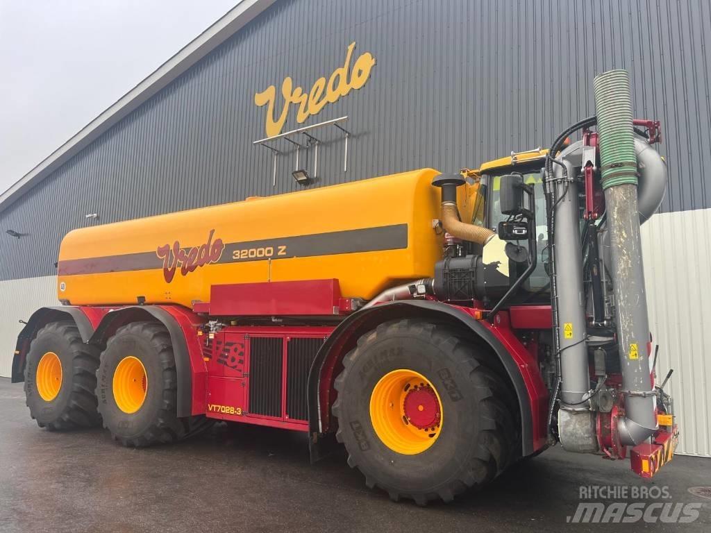 Vredo VT 7028 Sivi gübre ve ilaç tankerleri