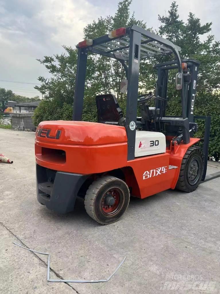 Heli CPC 30 Dizel forkliftler