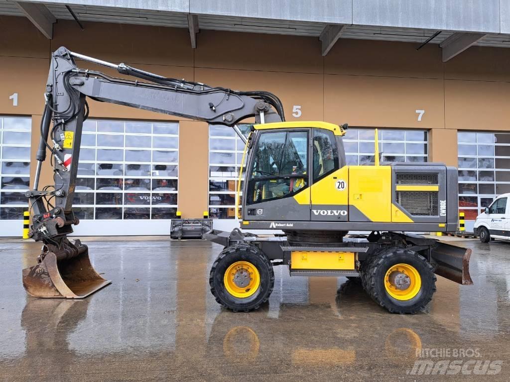 Volvo EW180E Lastik tekerli ekskavatörler