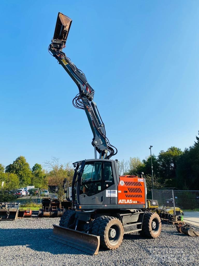 Atlas 165 WSR Lastik tekerli ekskavatörler