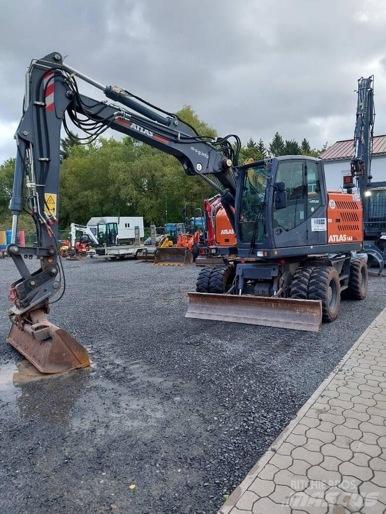 Atlas 165 WSR Lastik tekerli ekskavatörler