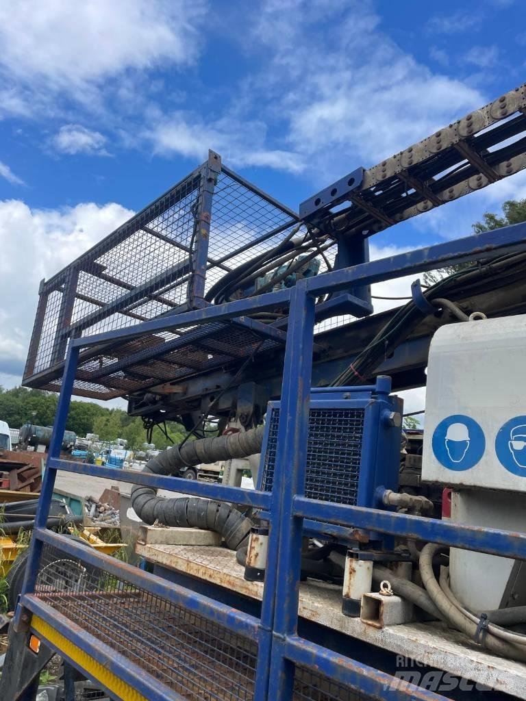Boart Longyear DB520 Gezer sondaj kamyonları
