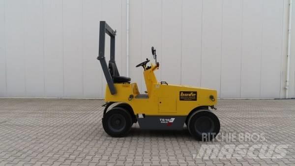 Sakai TS 160 Pnömatik lastikli silindirler