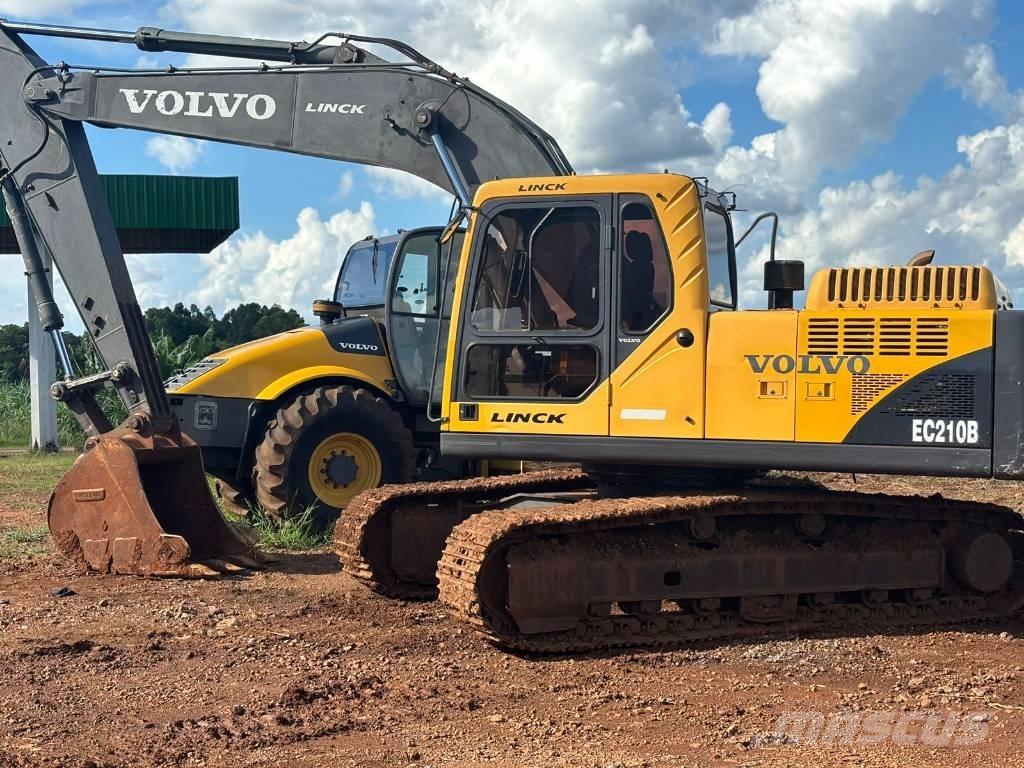 Volvo EC 210 B Paletli ekskavatörler
