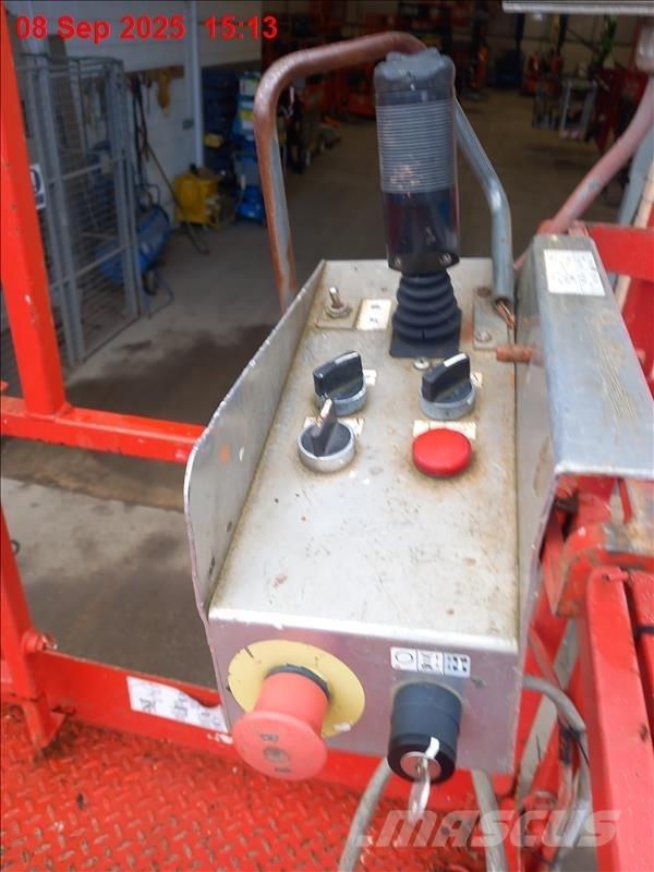 SkyJack SJ 8841 RT Makasli platformlar