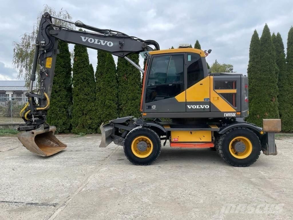 Volvo EWR150 E Lastik tekerli ekskavatörler