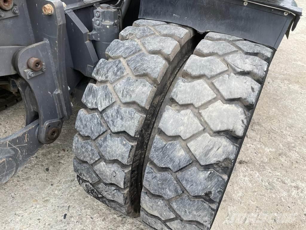 Volvo EWR150 E Lastik tekerli ekskavatörler