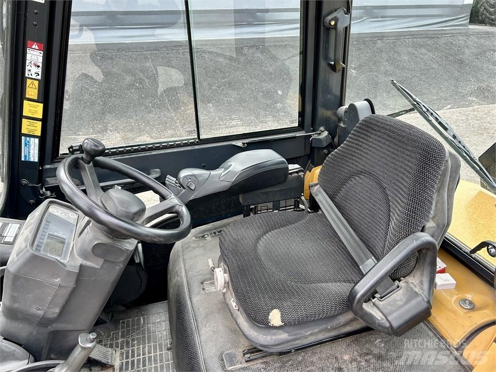 CAT DP 25 NT Dizel forkliftler