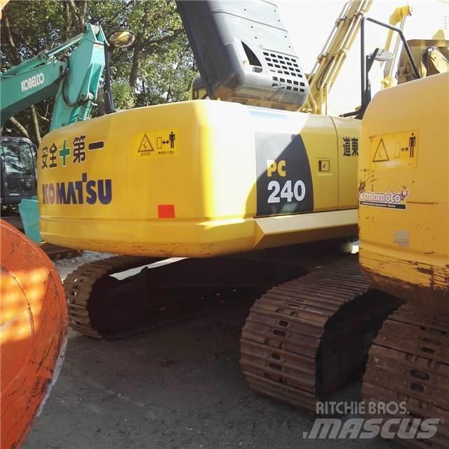 Komatsu PC 240 Paletli ekskavatörler