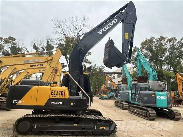 Volvo EC 210 Paletli ekskavatörler