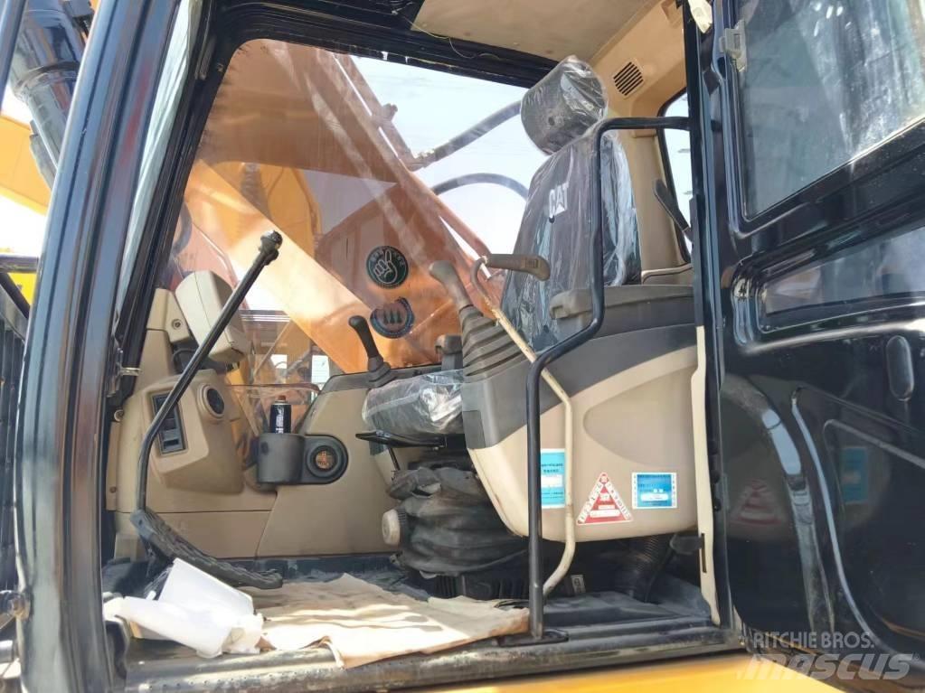 CAT 330 Paletli ekskavatörler