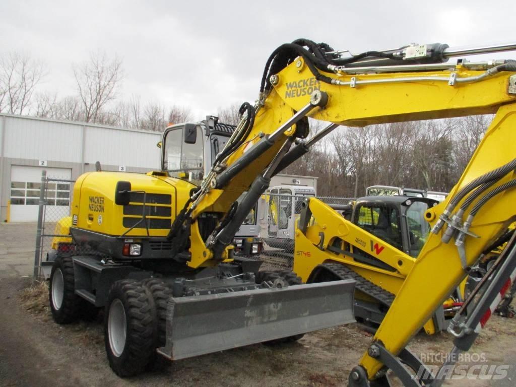 Wacker Neuson EW 100 Lastik tekerli ekskavatörler