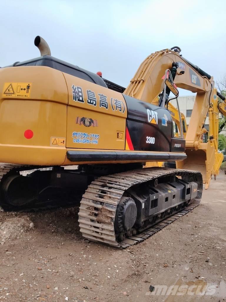 CAT 330 D Paletli ekskavatörler