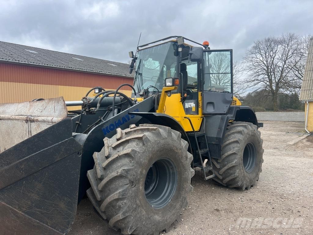 Komatsu WA 320-5 Tekerlekli yükleyiciler
