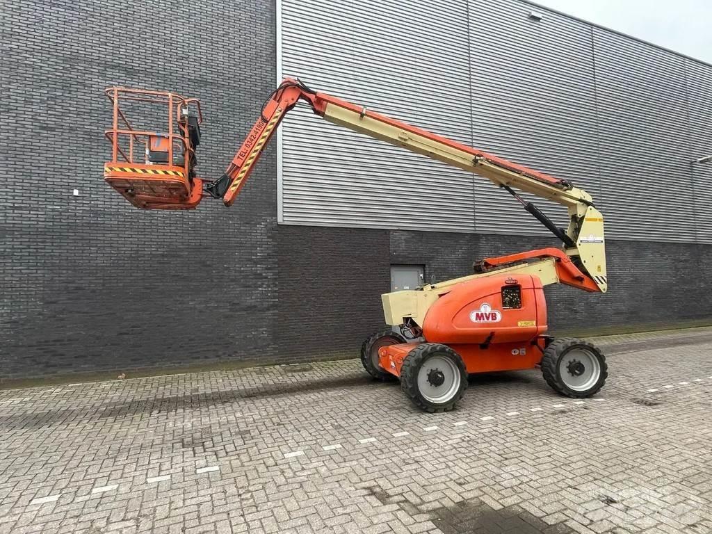 JLG 600AJ Teleskopik personel platformları