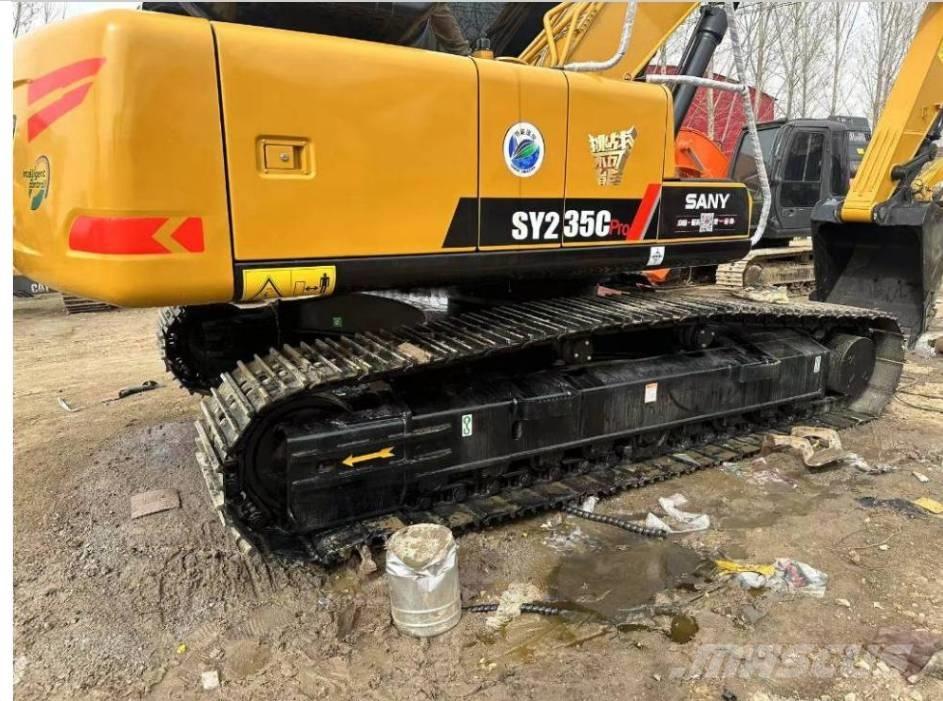 Sany SY 235 C Paletli ekskavatörler